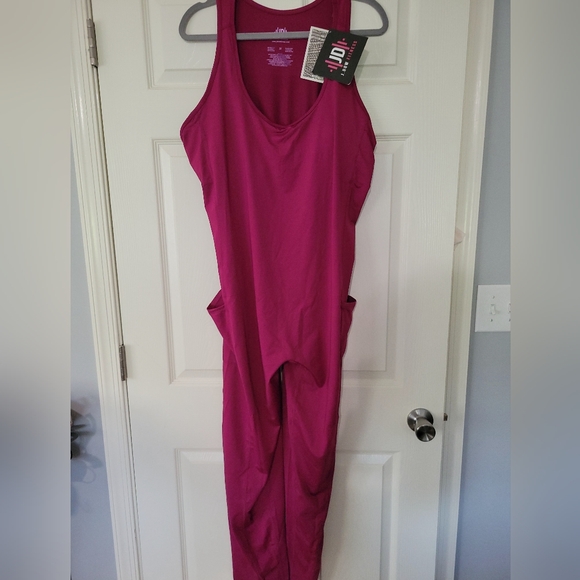 J.Dow Fitness NWT Women's  Raspberry Pink Racer Back Workout Bodysuit Jumpsuit - Picture 2 of 9